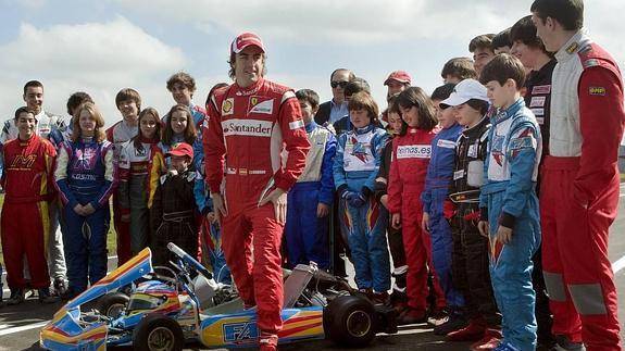 fernando alonso karting campus 2015