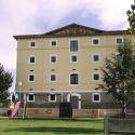 El Albergue Juvenil Río Alhama del Instituto Riojano de la Juventud se encuentra en Alfaro, junto al río Ebro, en la Comunidad Autónoma de La Rioja. O