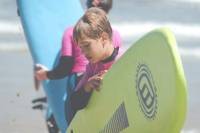 Campamento de surf con inmersión en inglés en Asturias de Berlitz